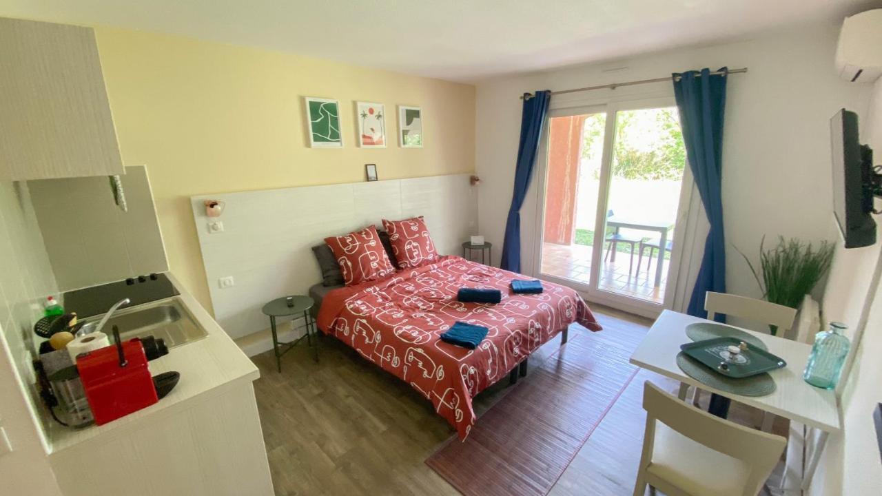 Joli Studio Camargue Lou Rouge Арль Экстерьер фото