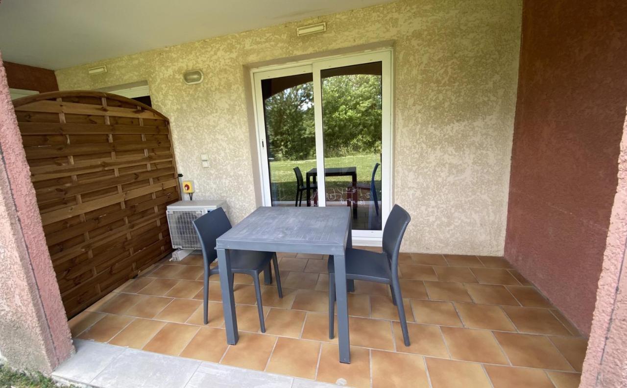 Joli Studio Camargue Lou Rouge Арль Экстерьер фото
